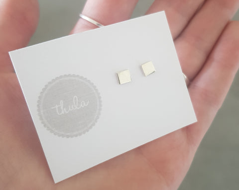 Square stud earrings
