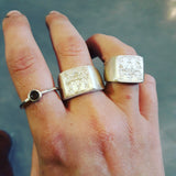 Signet ring