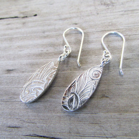 Pattern hook earrings