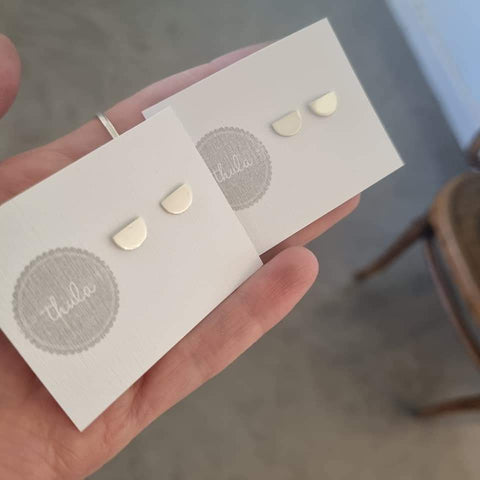 Moon studs