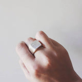 Signet ring